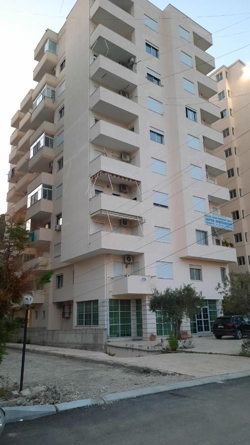 Apartament Sea View Durrës Esterno foto